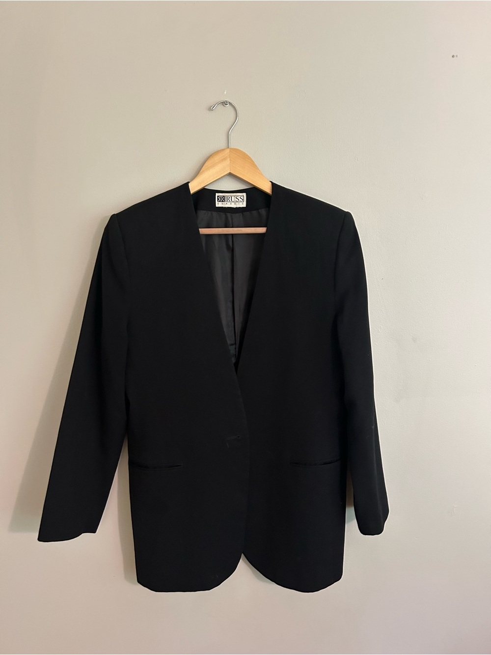 Russ Black Minimalist Blazer Jacket
